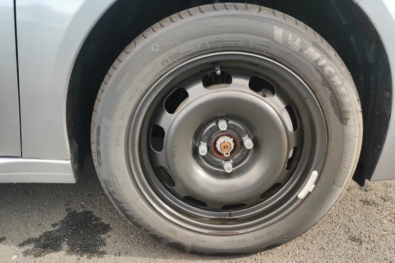 Image secondaire du véhicule 15