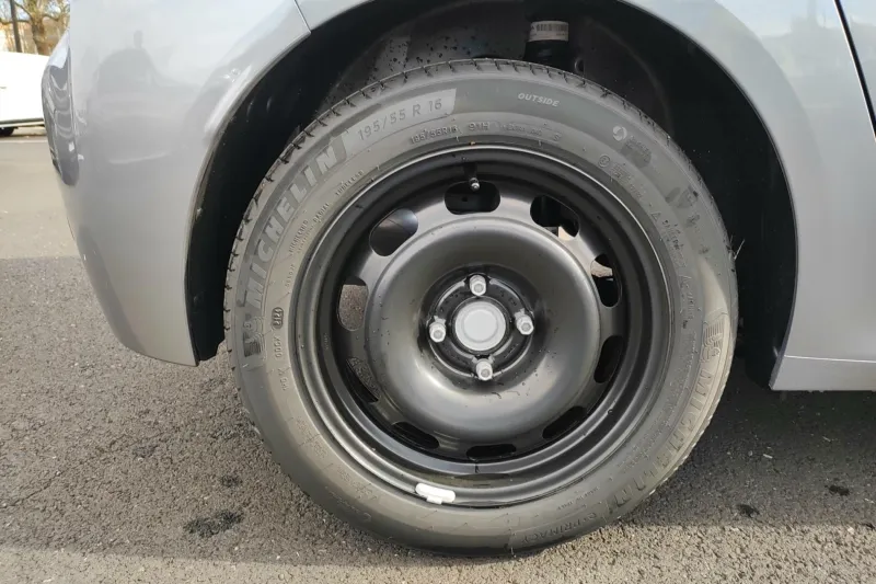 Image secondaire du véhicule 16