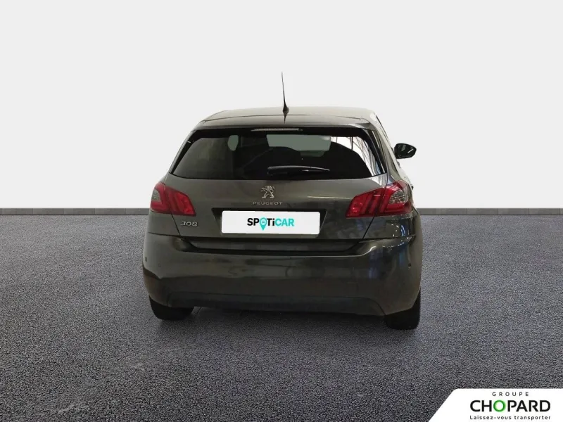 Image secondaire du véhicule 8