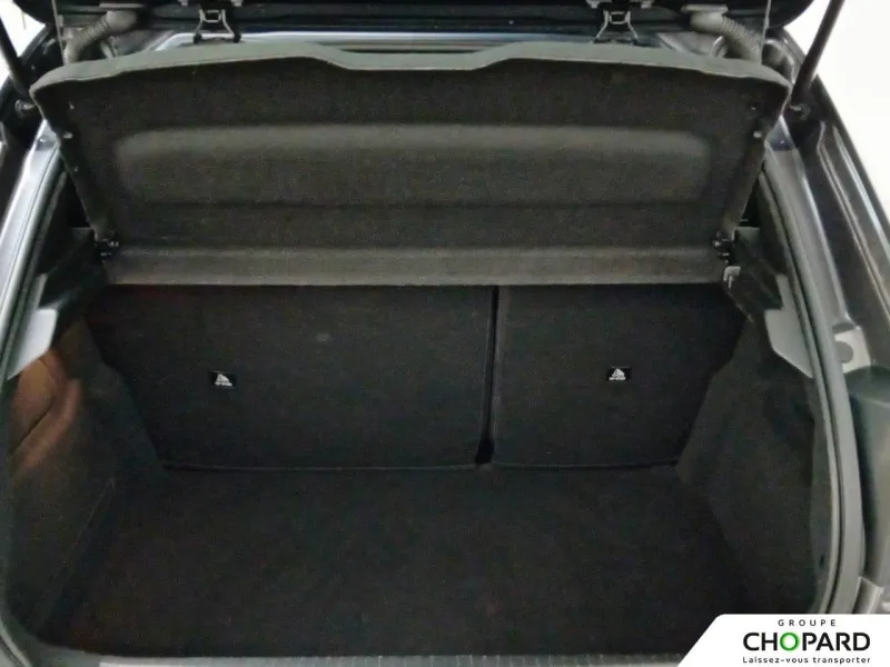 Image secondaire du véhicule 7