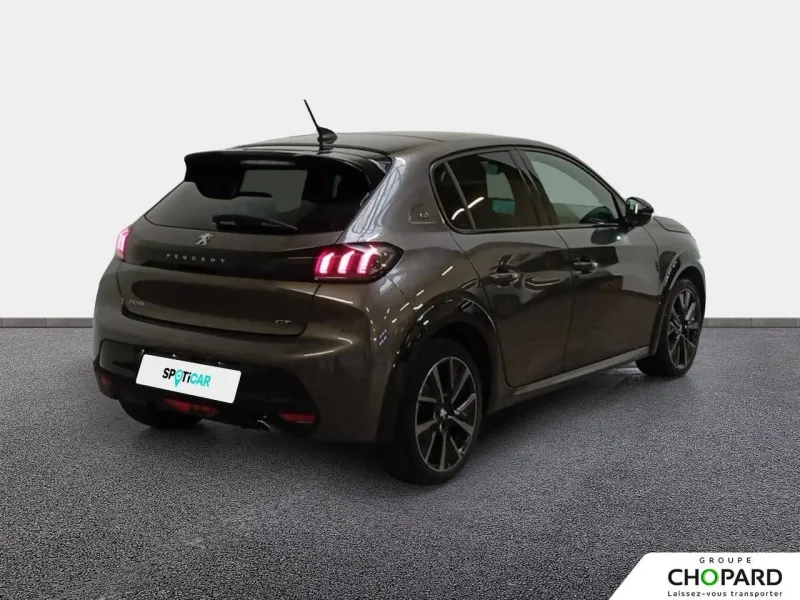 Image secondaire du véhicule 9