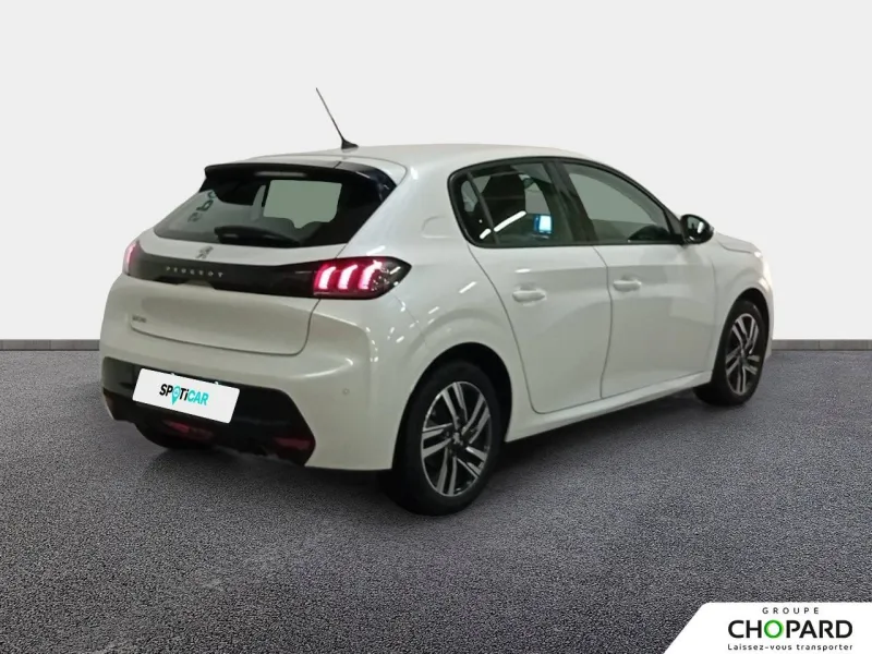 Image secondaire du véhicule 9