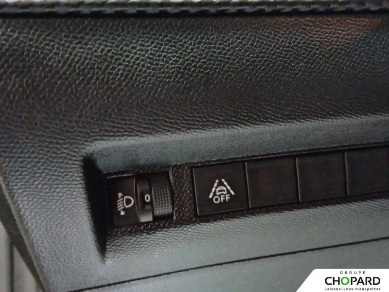 Image secondaire du véhicule 8