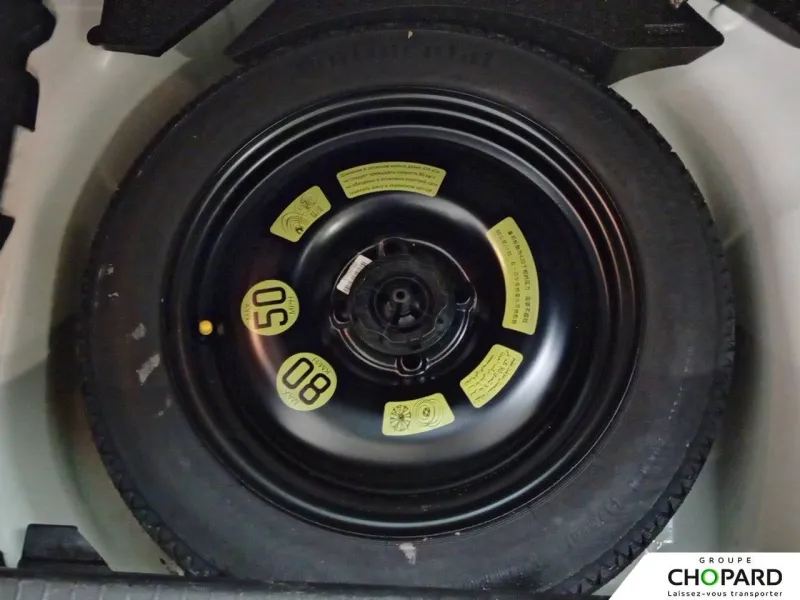 Image secondaire du véhicule 8