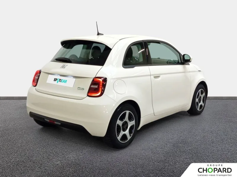 Image secondaire du véhicule 5