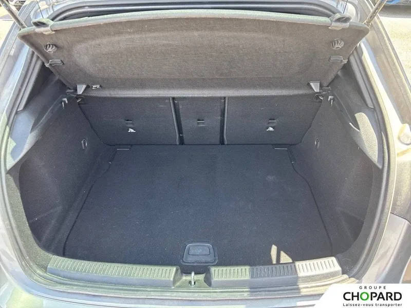 Image secondaire du véhicule 9