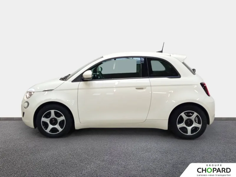 Image secondaire du véhicule 10