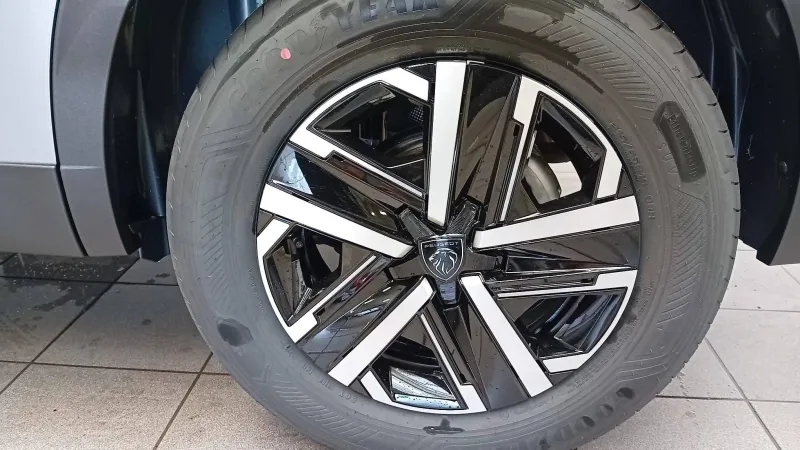 Image secondaire du véhicule 3