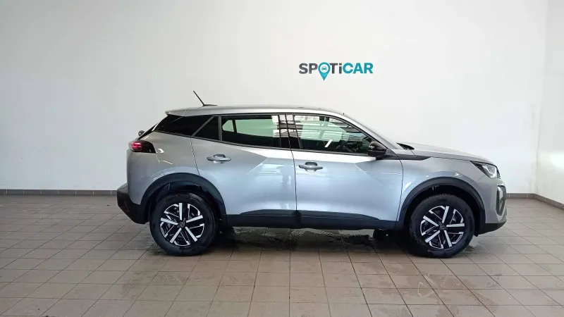 Image secondaire du véhicule 10