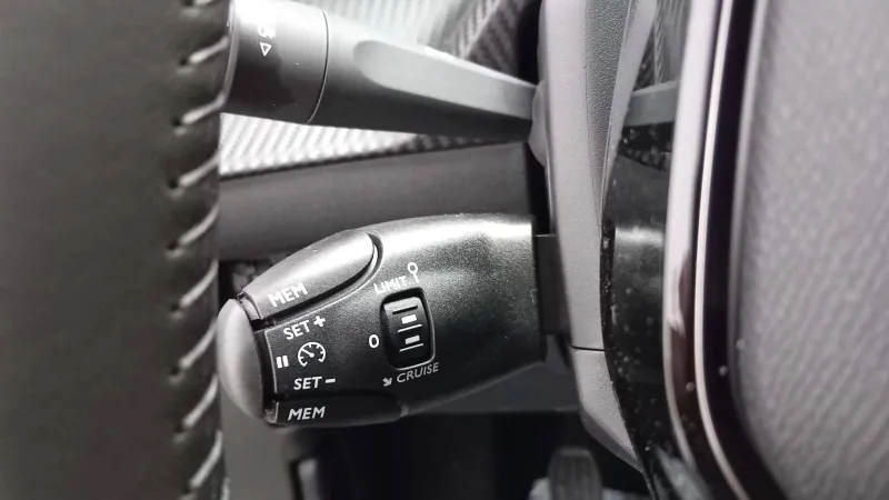 Image secondaire du véhicule 9