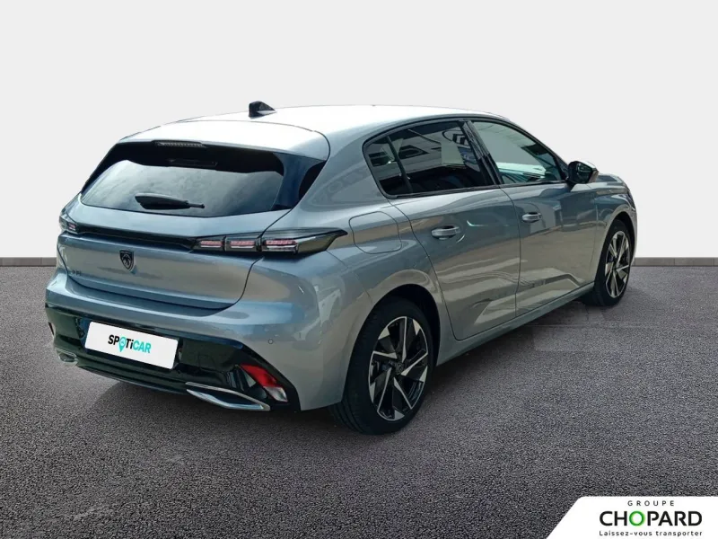 Image secondaire du véhicule 9