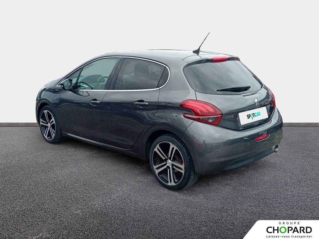 Image secondaire du véhicule 8