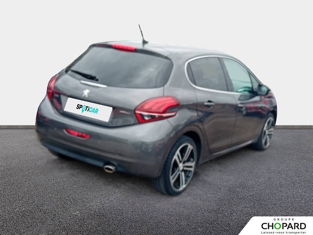 Image secondaire du véhicule 9