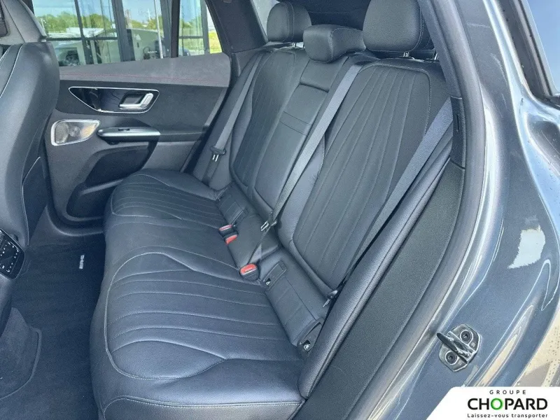 Image secondaire du véhicule 19