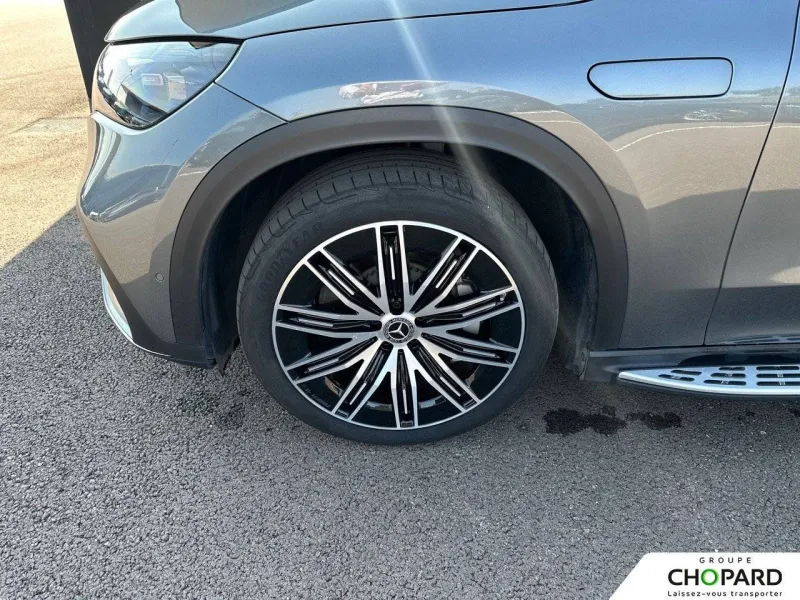 Image secondaire du véhicule 24