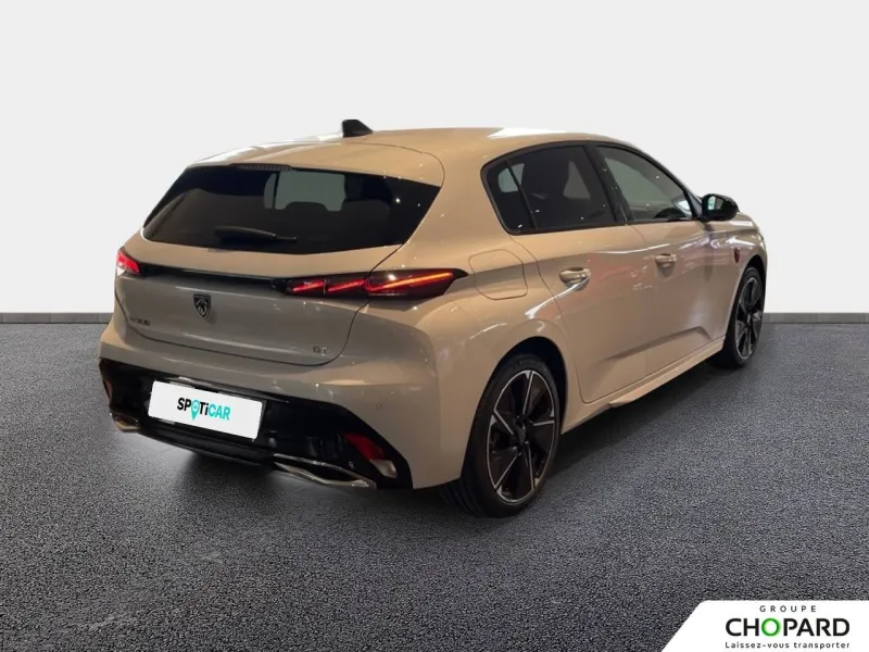 Image secondaire du véhicule 9