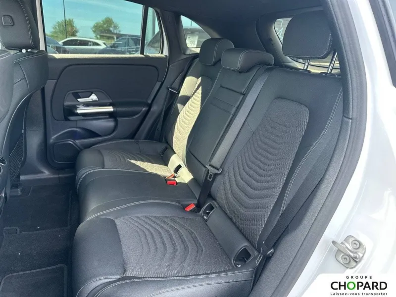 Image secondaire du véhicule 19