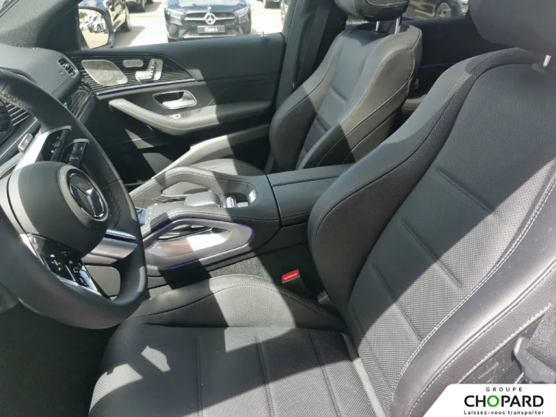 Image secondaire du véhicule 12