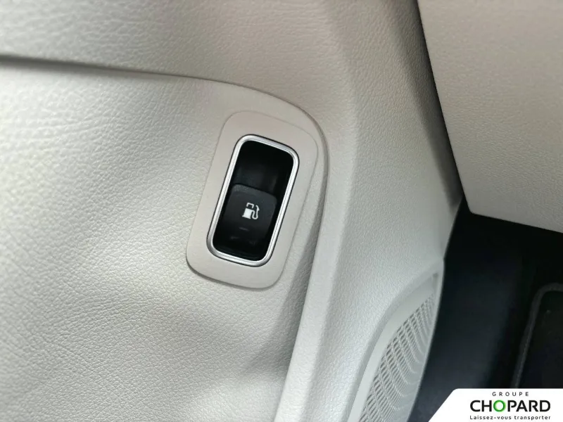 Image secondaire du véhicule 25