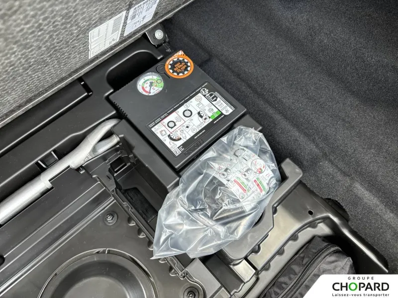 Image secondaire du véhicule 30