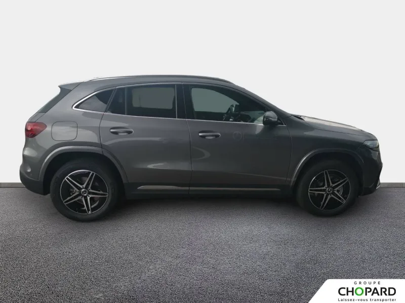 Image secondaire du véhicule 10