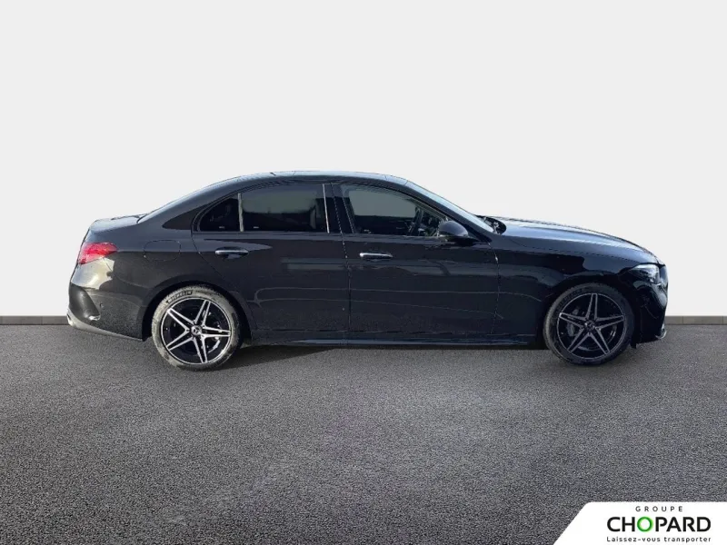 Image secondaire du véhicule 10