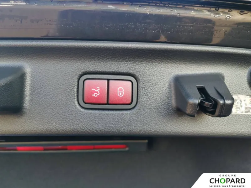 Image secondaire du véhicule 24