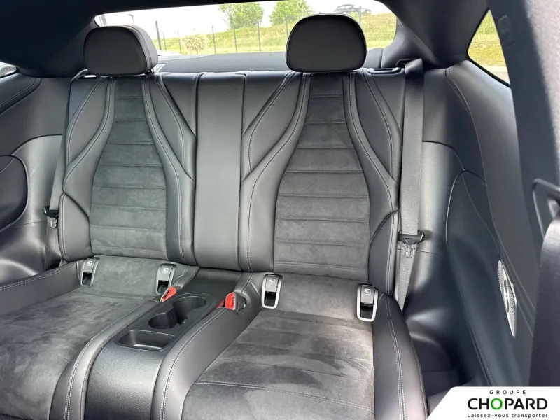 Image secondaire du véhicule 6