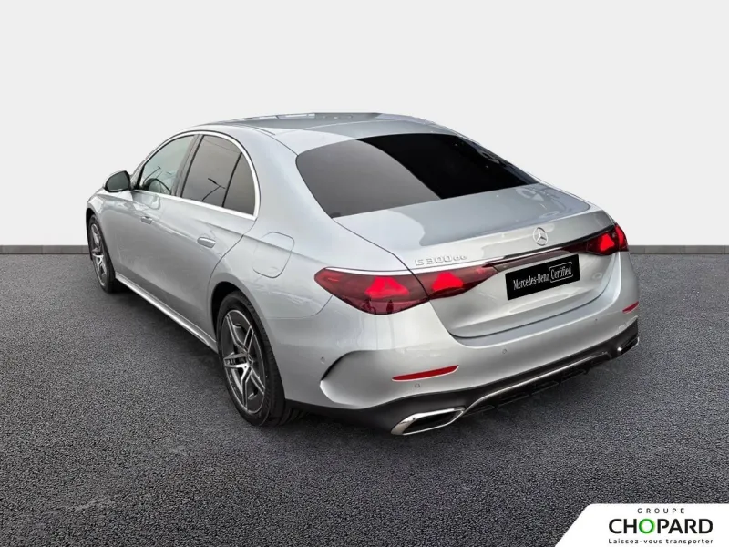 Image secondaire du véhicule 8