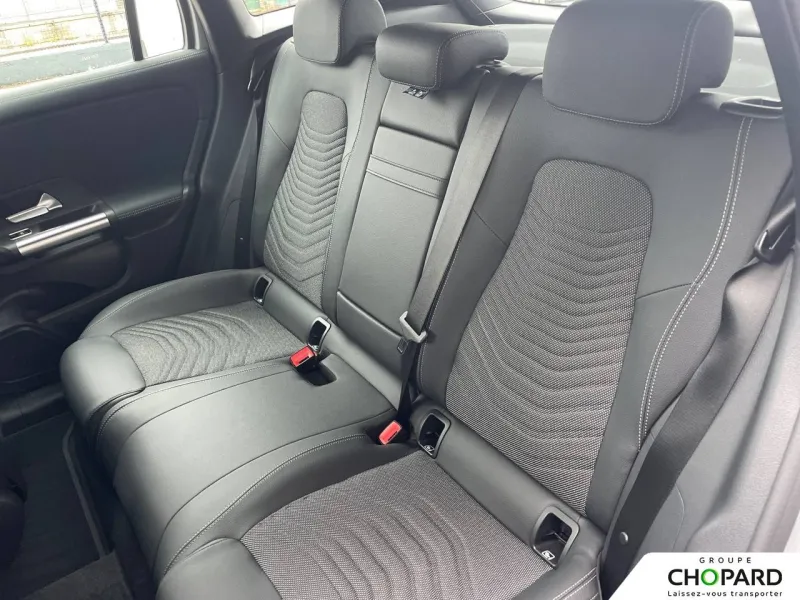 Image secondaire du véhicule 20