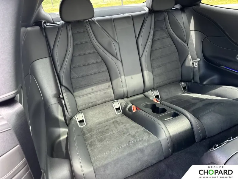 Image secondaire du véhicule 8