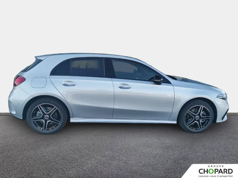 Image secondaire du véhicule 10