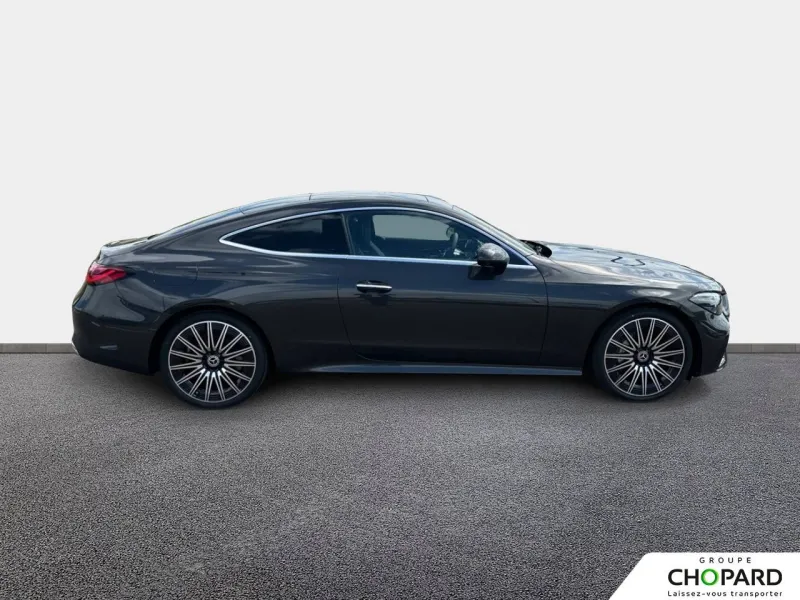 Image secondaire du véhicule 21