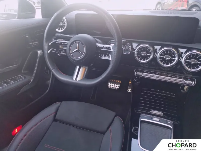 Image secondaire du véhicule 10