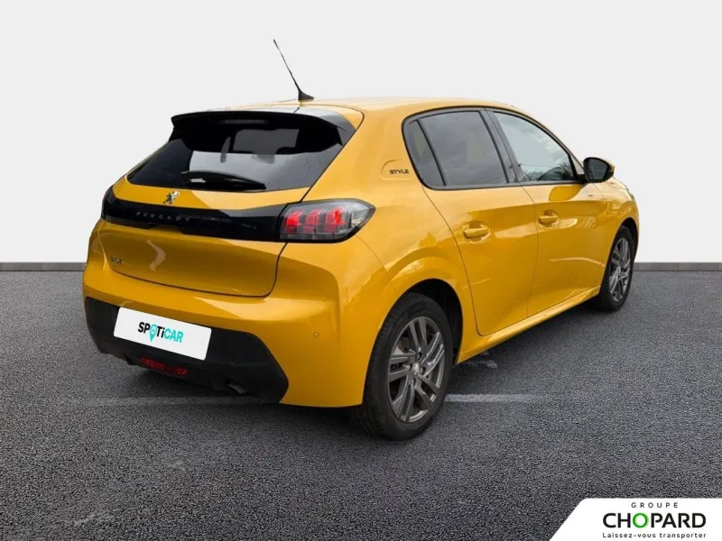 Image secondaire du véhicule 4