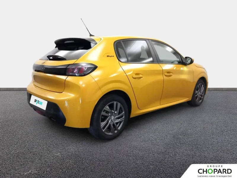 Image secondaire du véhicule 4