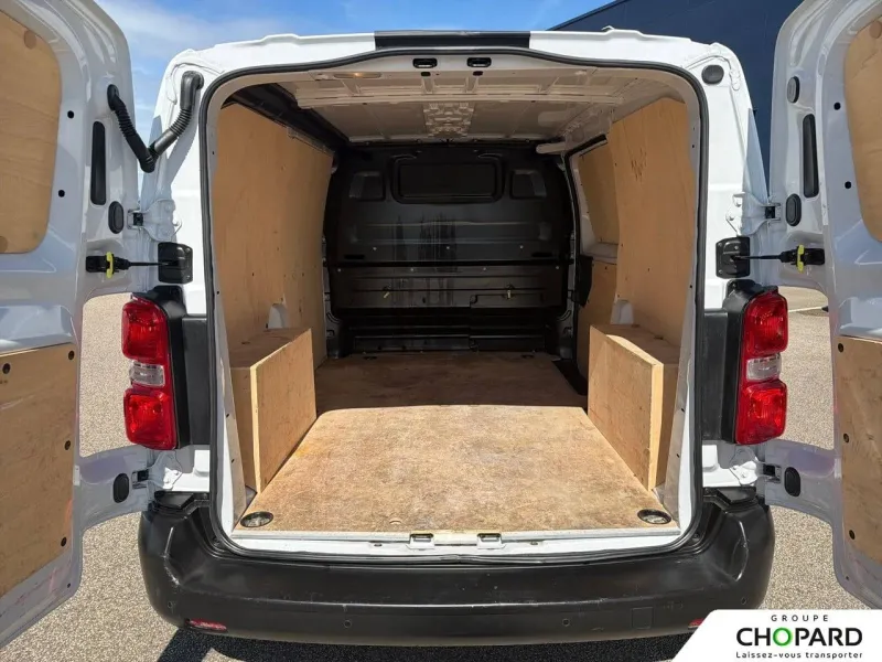 Image secondaire du véhicule 9