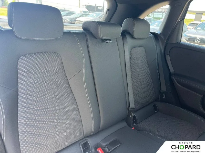 Image secondaire du véhicule 21