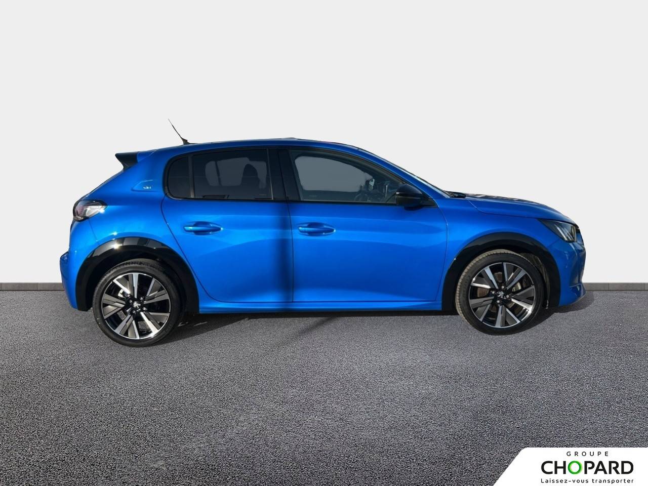 Image secondaire du véhicule 10