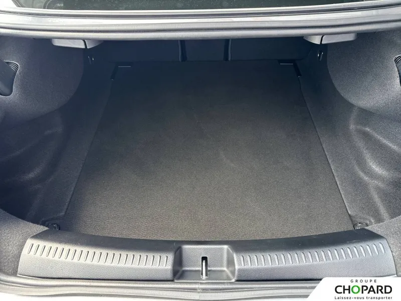 Image secondaire du véhicule 9