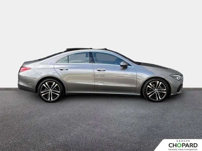 Image secondaire du véhicule 10