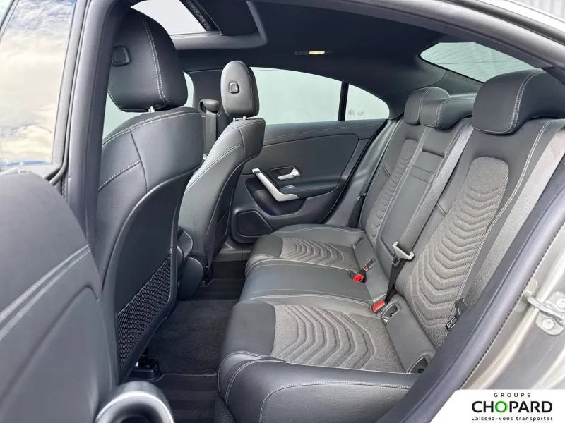 Image secondaire du véhicule 19