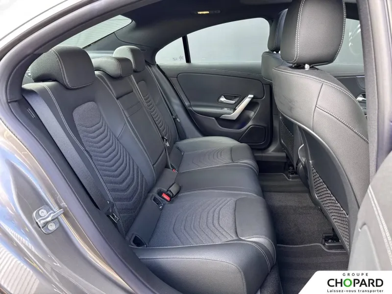 Image secondaire du véhicule 21