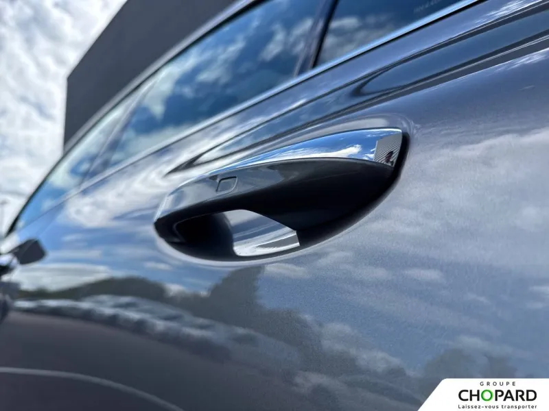 Image secondaire du véhicule 30