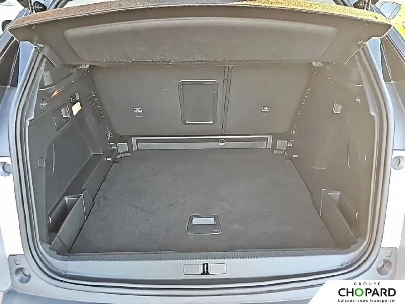 Image secondaire du véhicule 9