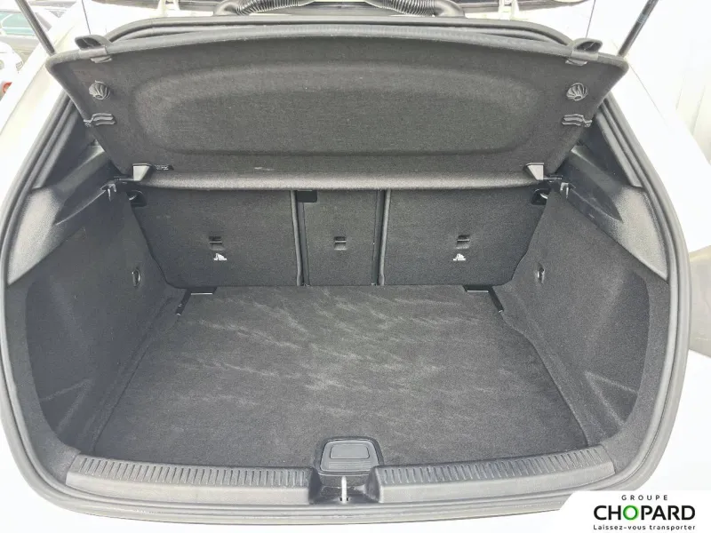 Image secondaire du véhicule 9