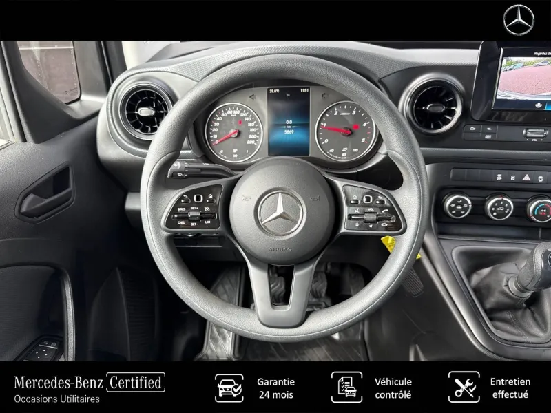 Image secondaire du véhicule 10