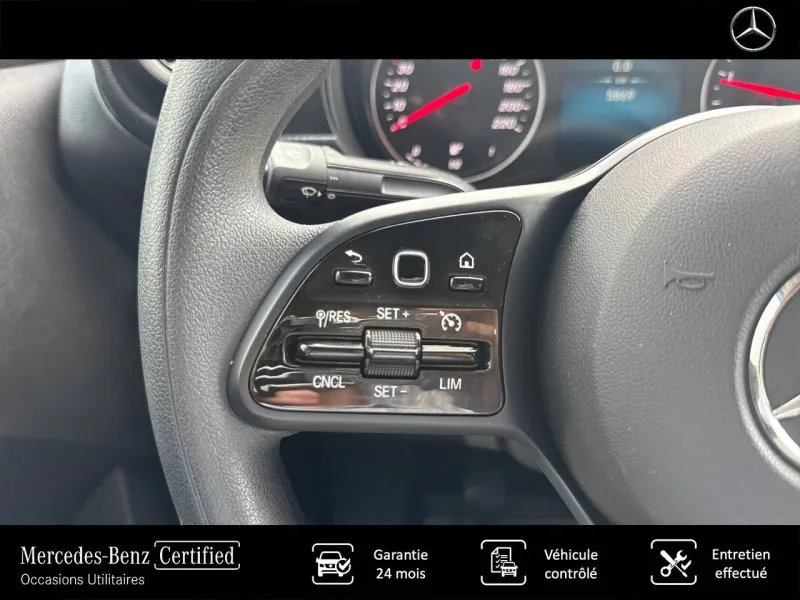 Image secondaire du véhicule 12