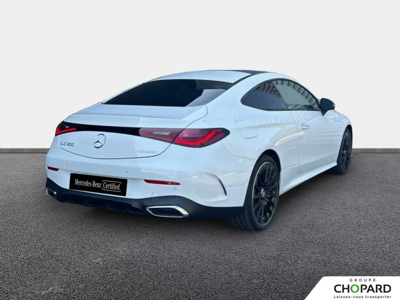 Image secondaire du véhicule 4