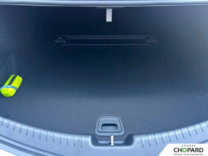 Image secondaire du véhicule 9